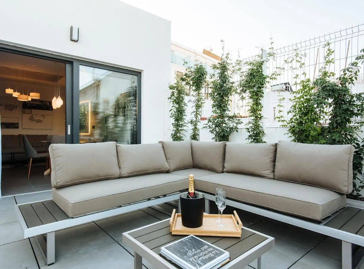 Guadalupe 15 By Magno - Penthouse With Private Solarium & Jacuzzi 0*, Seville Spain